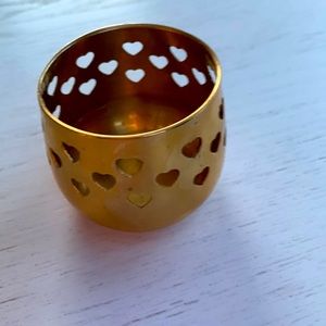 Solid brass tea light holder